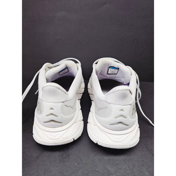 Hoka Women 10.5 Comfy footwear - Picture 4 of 10